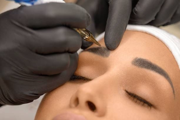 Eyebrow Microblading